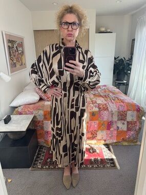 Massimo Dutti Abstract Print Dress - Elevated Minimalist Size 6